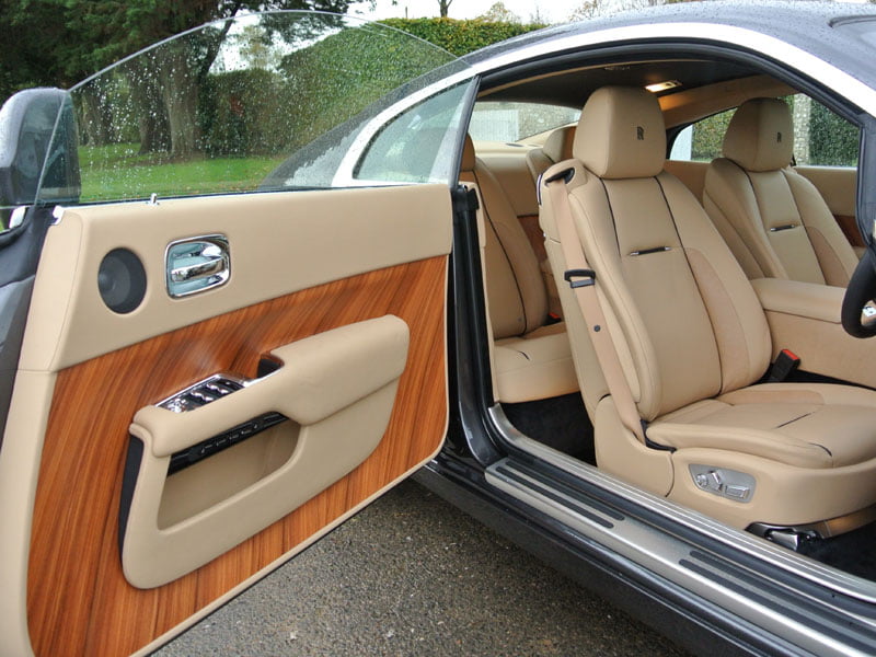 14_Rolls-Royce Wraith interior