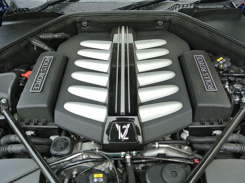 16_Rolls-Royce engine