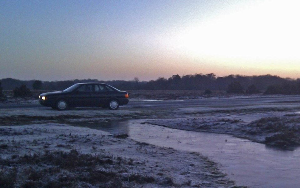 Audi 80 on frosty morning