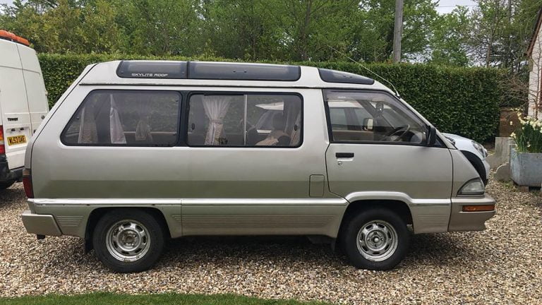 Toyota masterace surf