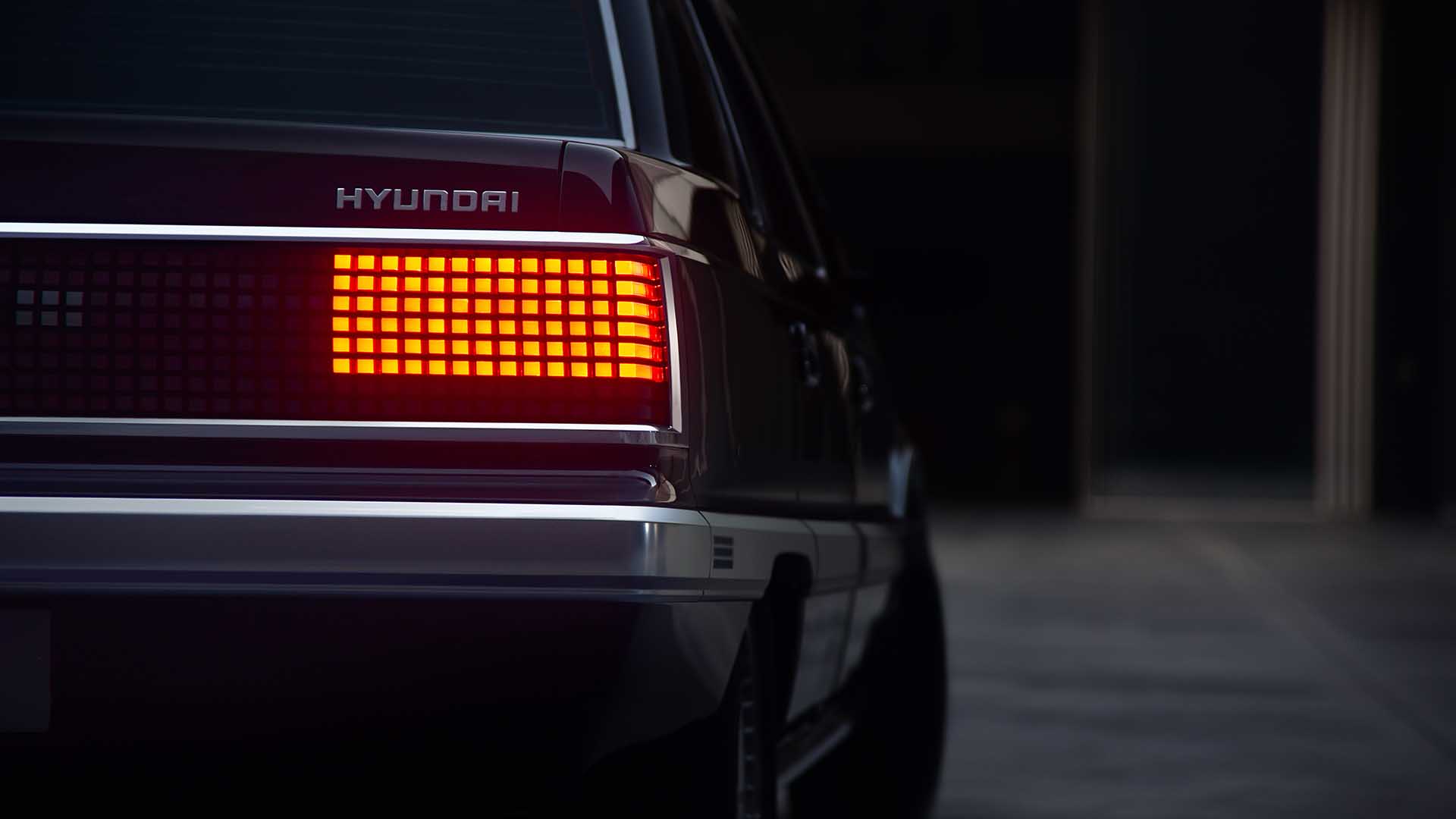 Hyundai Heritage Series Grandeur rear light